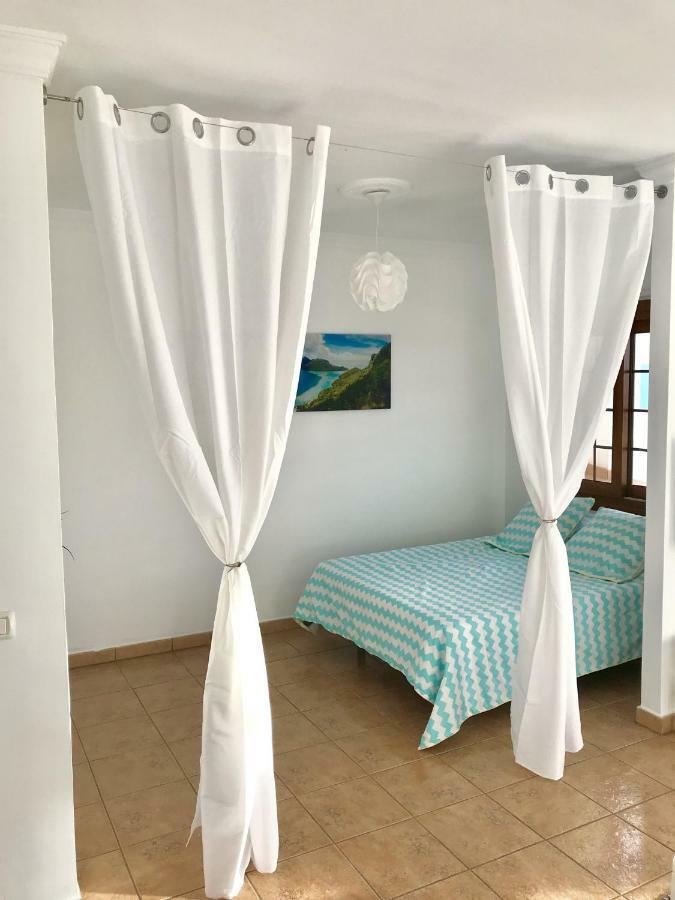 Elita El Varadero Free Wifi Puerto de Santiago  Bagian luar foto